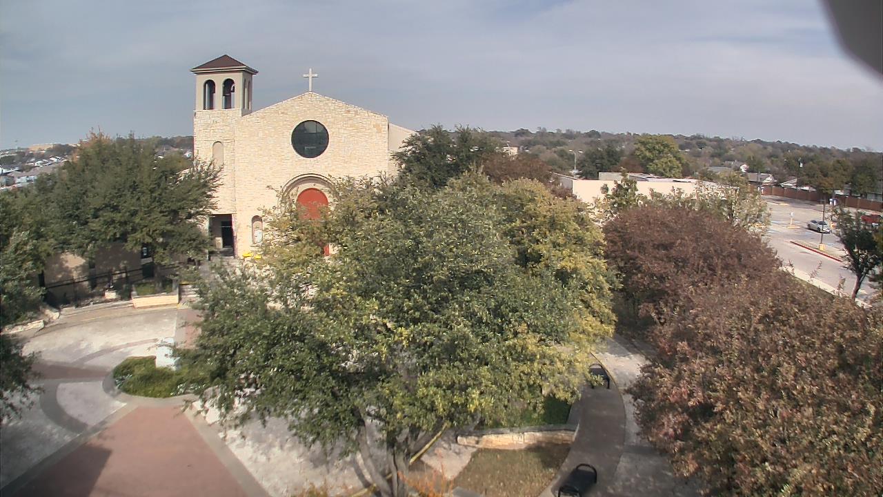 Thumbnail for current weather camera view from Mary Immaculate School in Farmers Branch, Texas