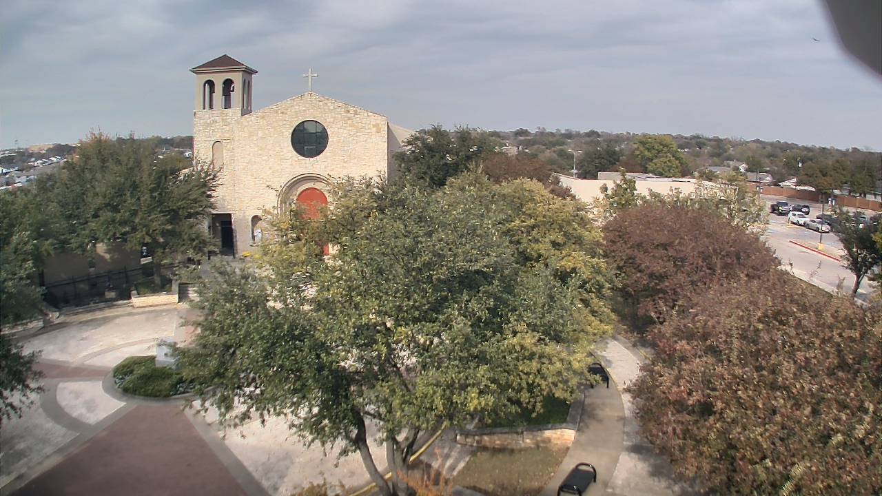 Thumbnail for current weather camera view from Mary Immaculate School in Farmers Branch, Texas