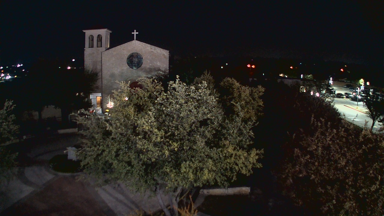 Thumbnail for current weather camera view from Mary Immaculate School in Farmers Branch, Texas