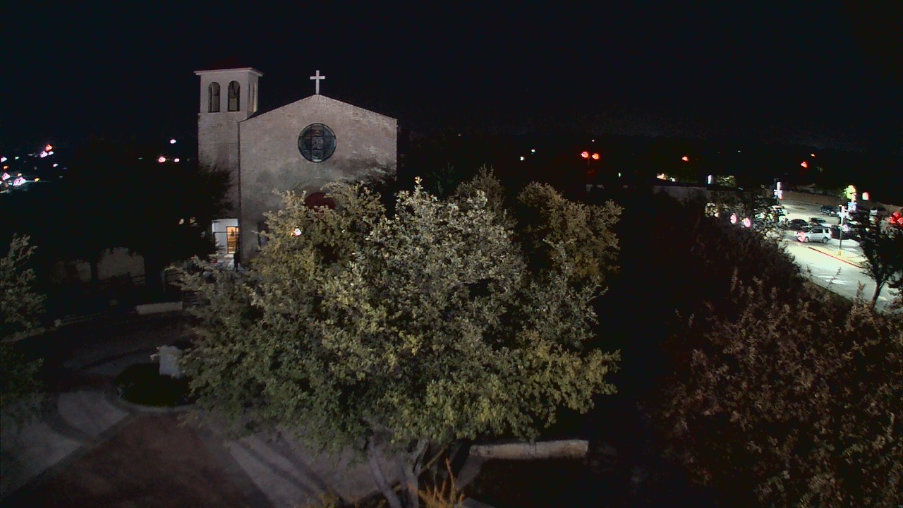 Thumbnail for current weather camera view from Mary Immaculate School in Farmers Branch, Texas