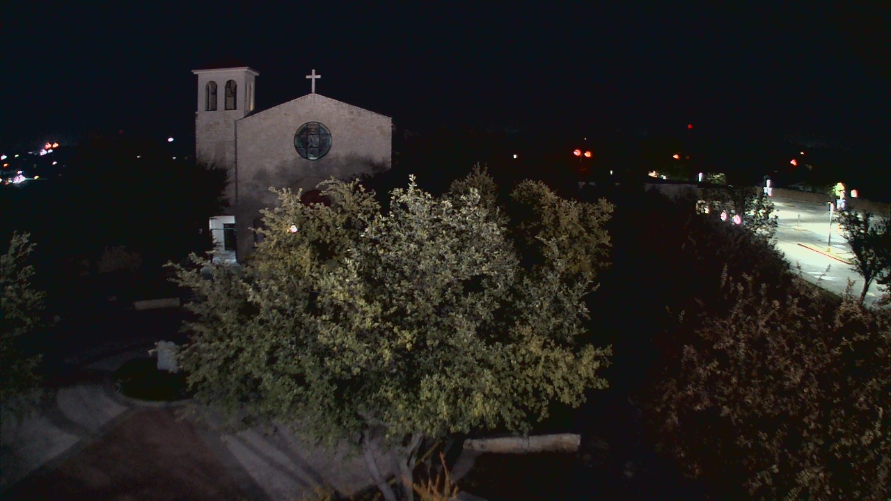 Thumbnail for current weather camera view from Mary Immaculate School in Farmers Branch, Texas