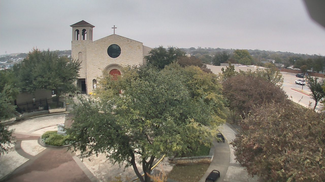 Thumbnail for current weather camera view from Mary Immaculate School in Farmers Branch, Texas