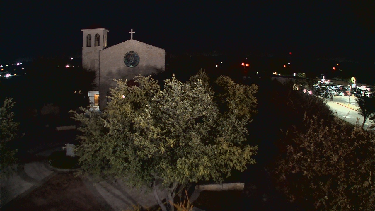 Thumbnail for current weather camera view from Mary Immaculate School in Farmers Branch, Texas