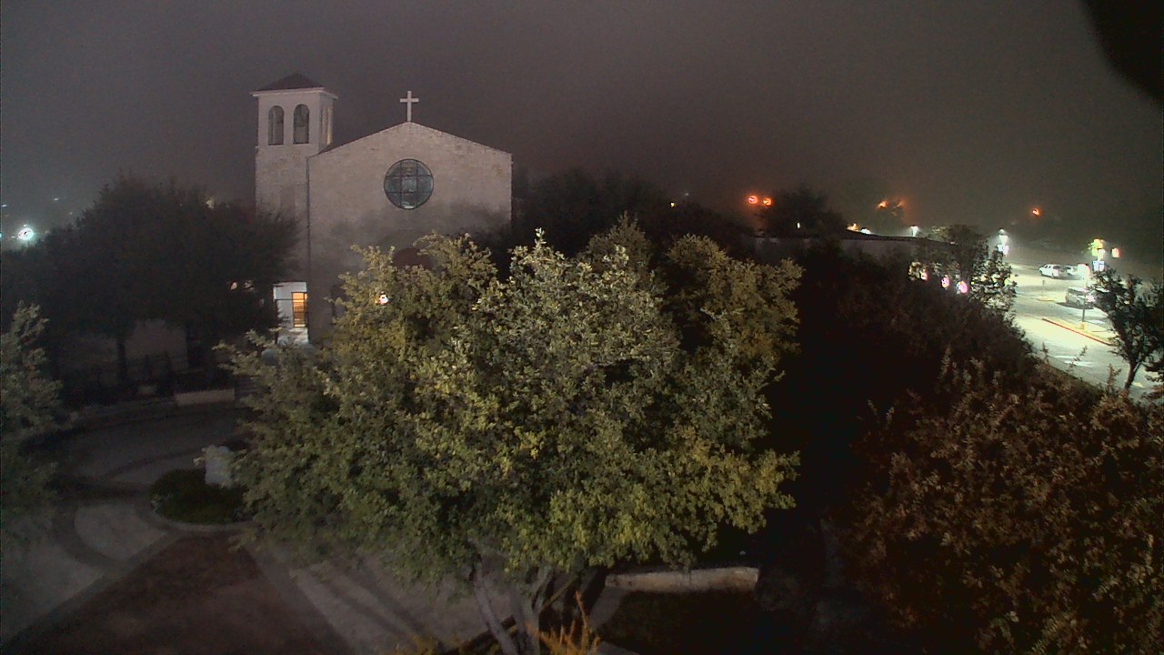 Thumbnail for current weather camera view from Mary Immaculate School in Farmers Branch, Texas