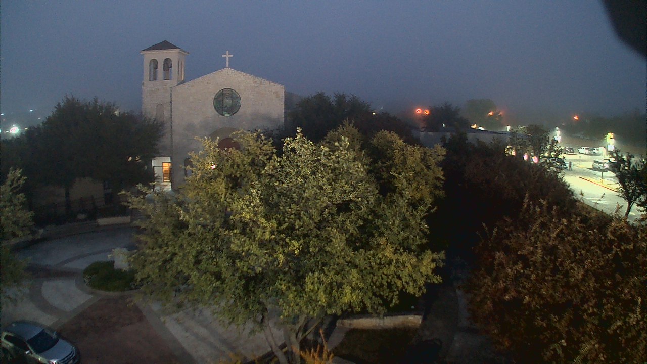 Thumbnail for current weather camera view from Mary Immaculate School in Farmers Branch, Texas