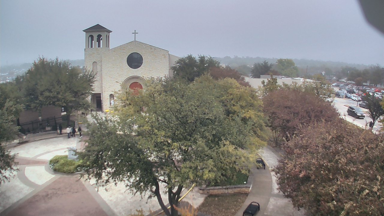 Thumbnail for current weather camera view from Mary Immaculate School in Farmers Branch, Texas