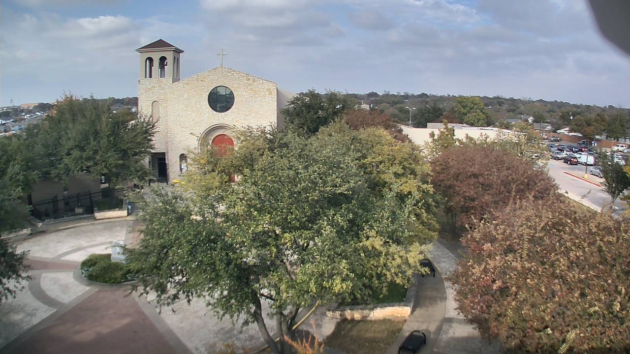 Thumbnail for current weather camera view from Mary Immaculate School in Farmers Branch, Texas