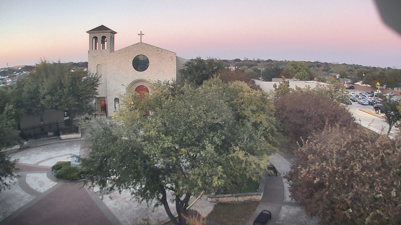 Thumbnail for current weather camera view from Mary Immaculate School in Farmers Branch, Texas