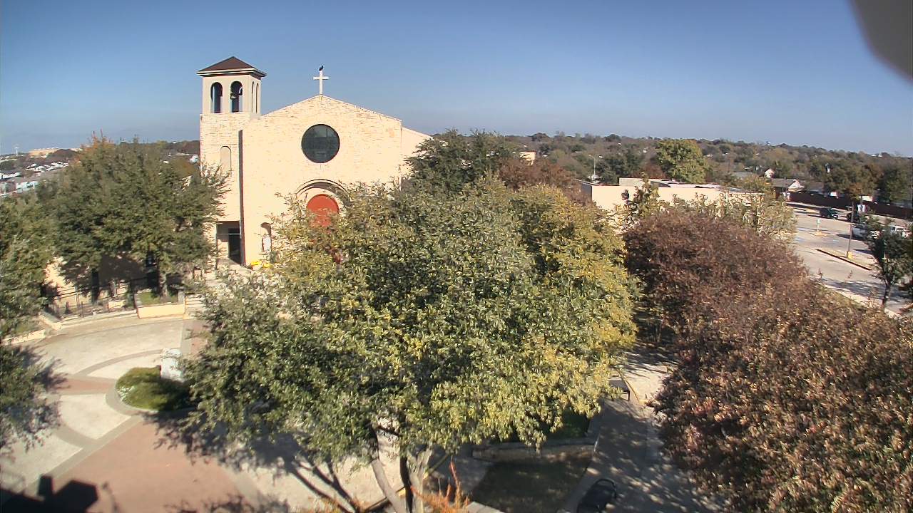 Thumbnail for current weather camera view from Mary Immaculate School in Farmers Branch, Texas