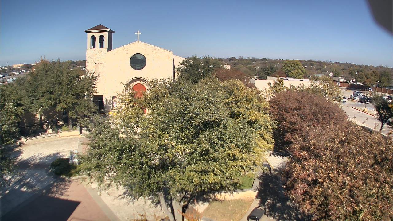 Thumbnail for current weather camera view from Mary Immaculate School in Farmers Branch, Texas