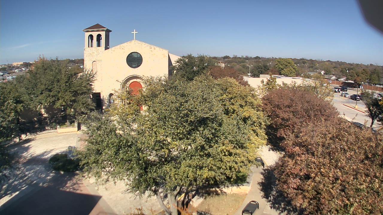 Thumbnail for current weather camera view from Mary Immaculate School in Farmers Branch, Texas