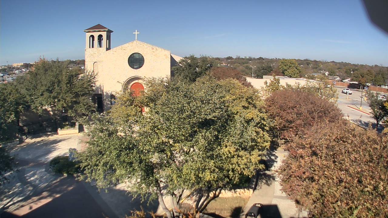 Thumbnail for current weather camera view from Mary Immaculate School in Farmers Branch, Texas