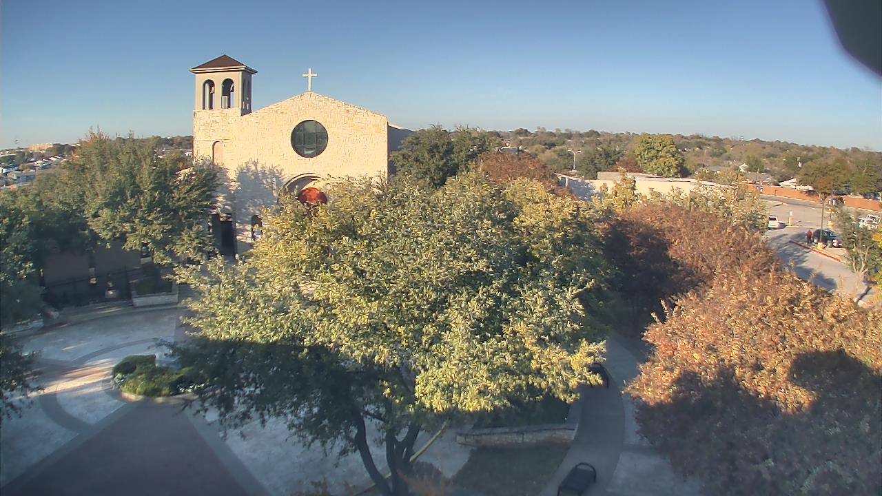 Thumbnail for current weather camera view from Mary Immaculate School in Farmers Branch, Texas