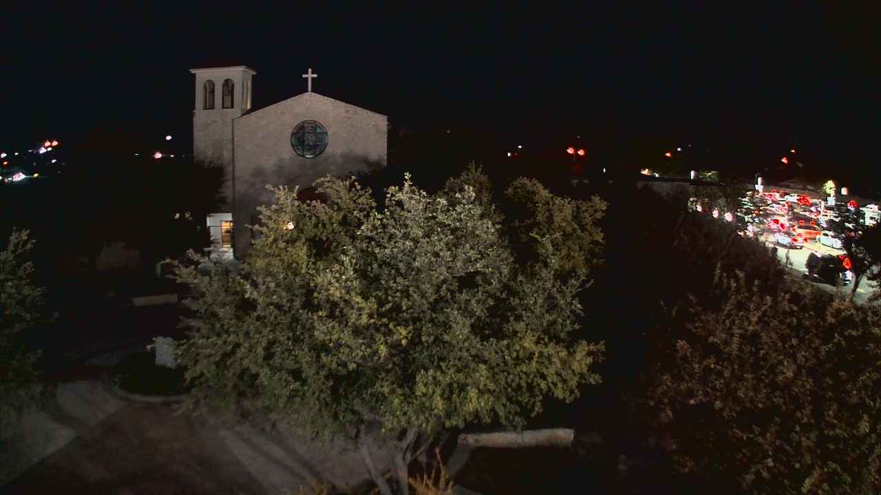 Thumbnail for current weather camera view from Mary Immaculate School in Farmers Branch, Texas