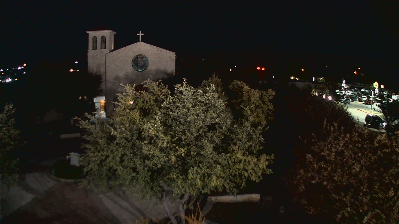 Thumbnail for current weather camera view from Mary Immaculate School in Farmers Branch, Texas