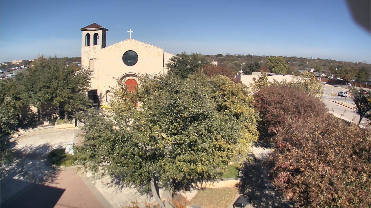 Thumbnail for current weather camera view from Mary Immaculate School in Farmers Branch, Texas