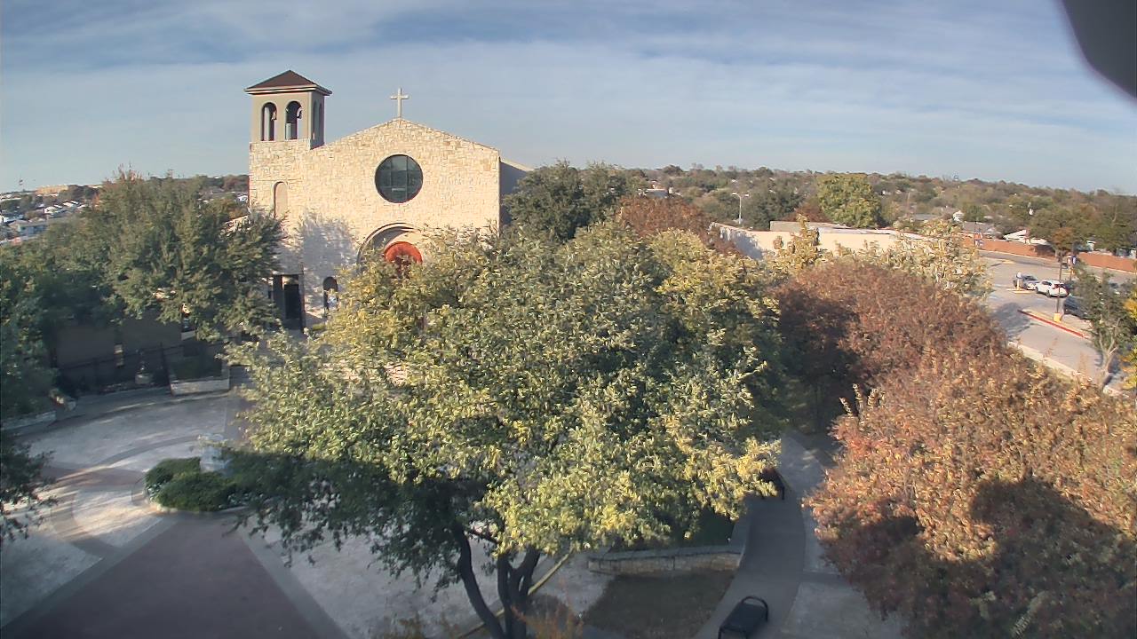 Thumbnail for current weather camera view from Mary Immaculate School in Farmers Branch, Texas