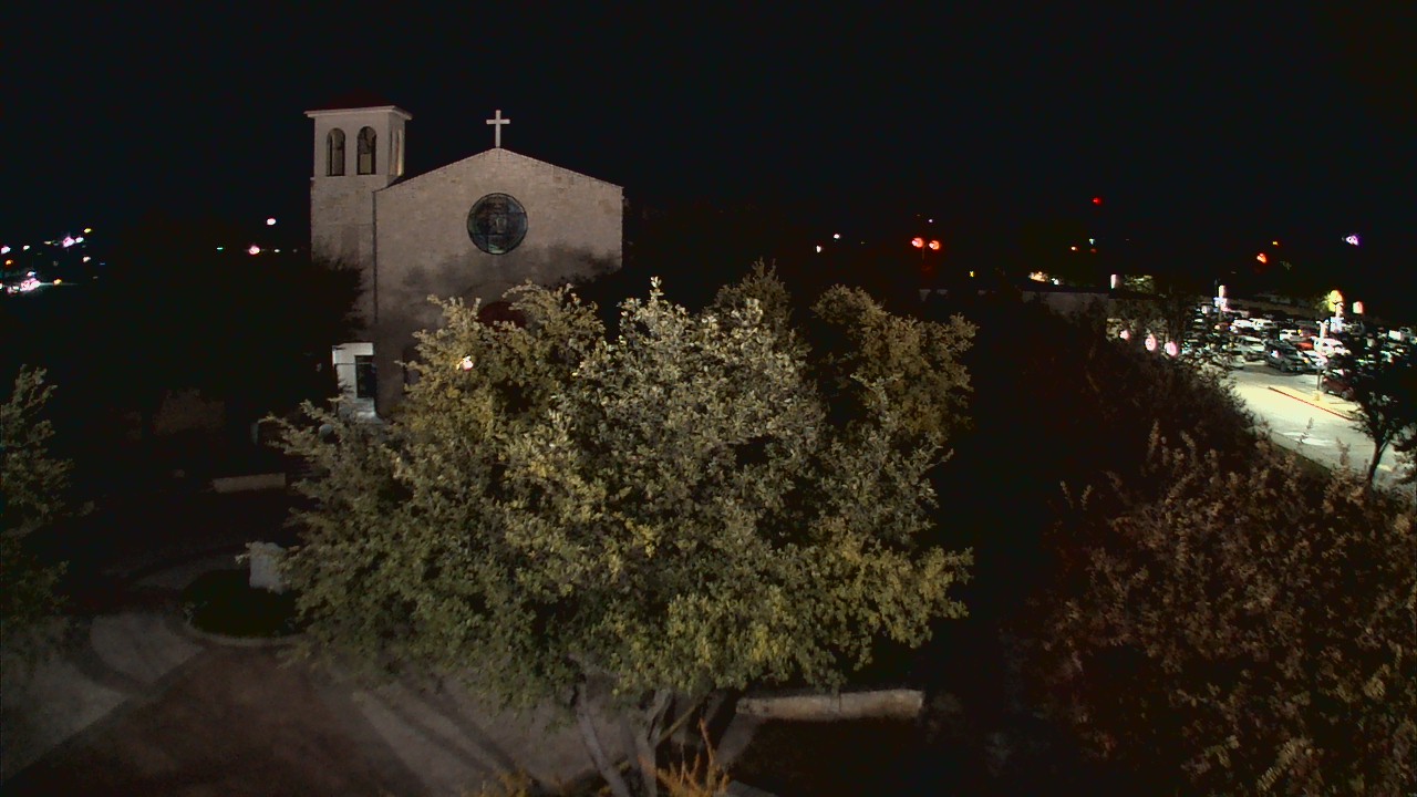 Thumbnail for current weather camera view from Mary Immaculate School in Farmers Branch, Texas