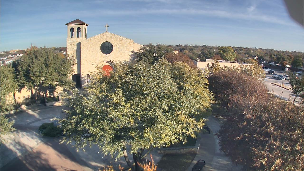 Thumbnail for current weather camera view from Mary Immaculate School in Farmers Branch, Texas