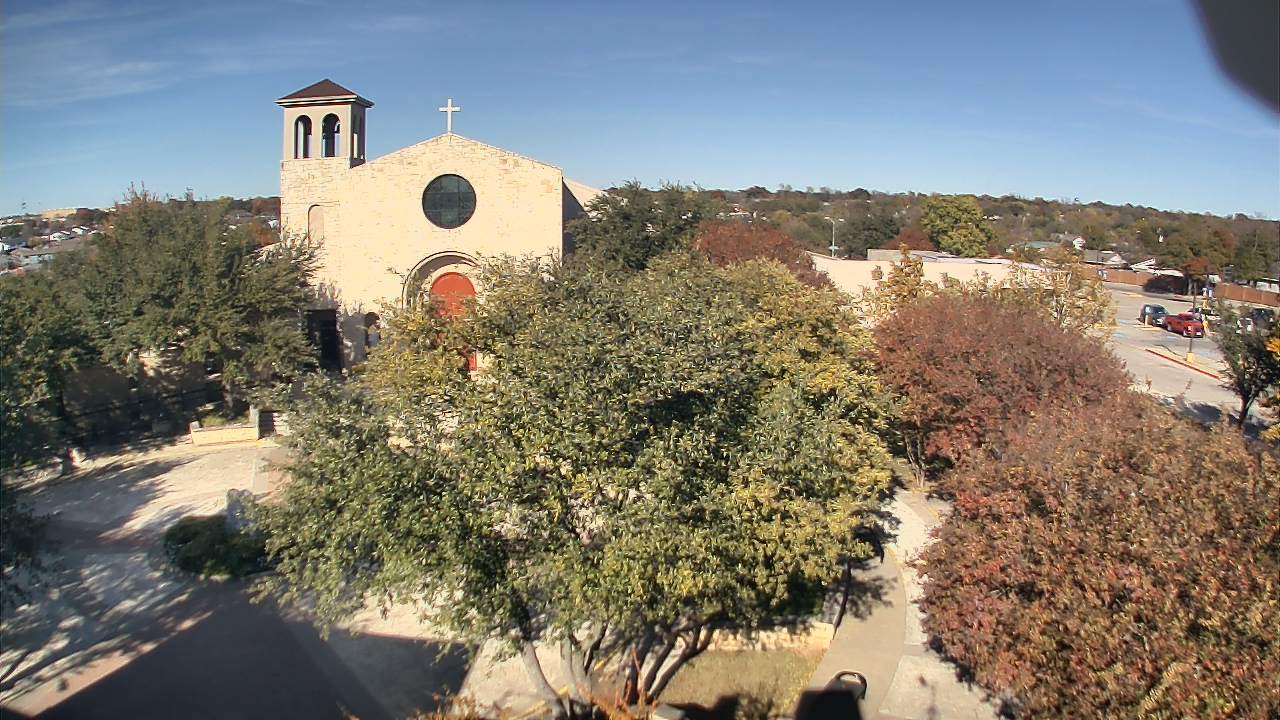 Thumbnail for current weather camera view from Mary Immaculate School in Farmers Branch, Texas
