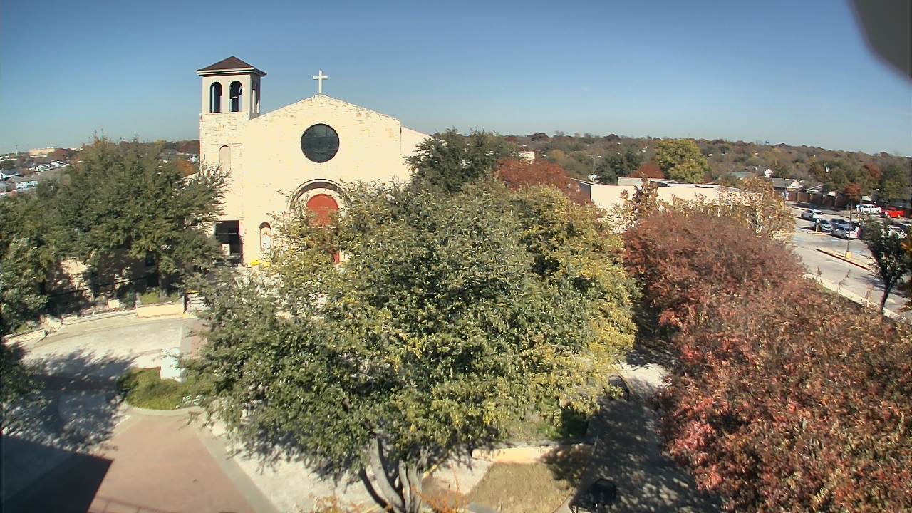 Thumbnail for current weather camera view from Mary Immaculate School in Farmers Branch, Texas