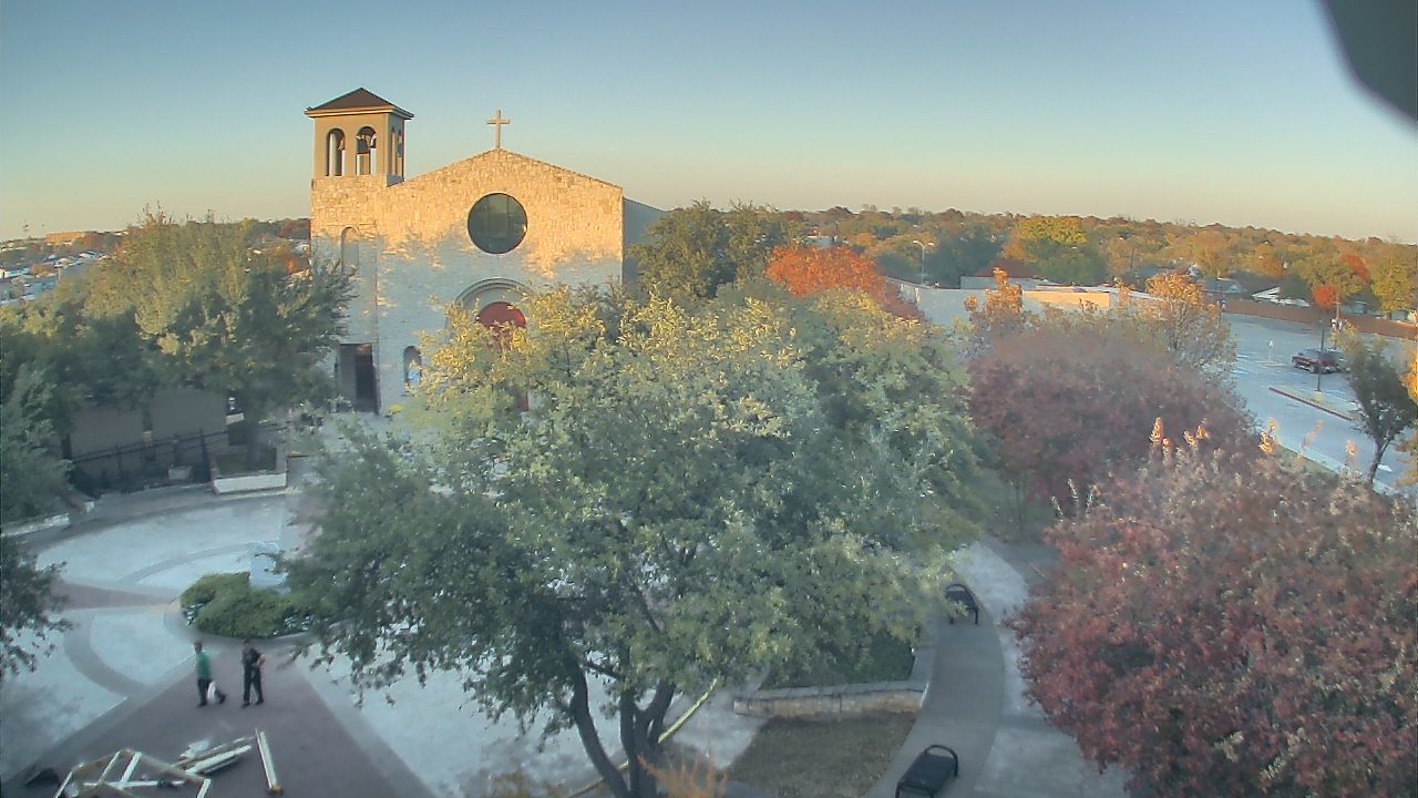 Thumbnail for current weather camera view from Mary Immaculate School in Farmers Branch, Texas