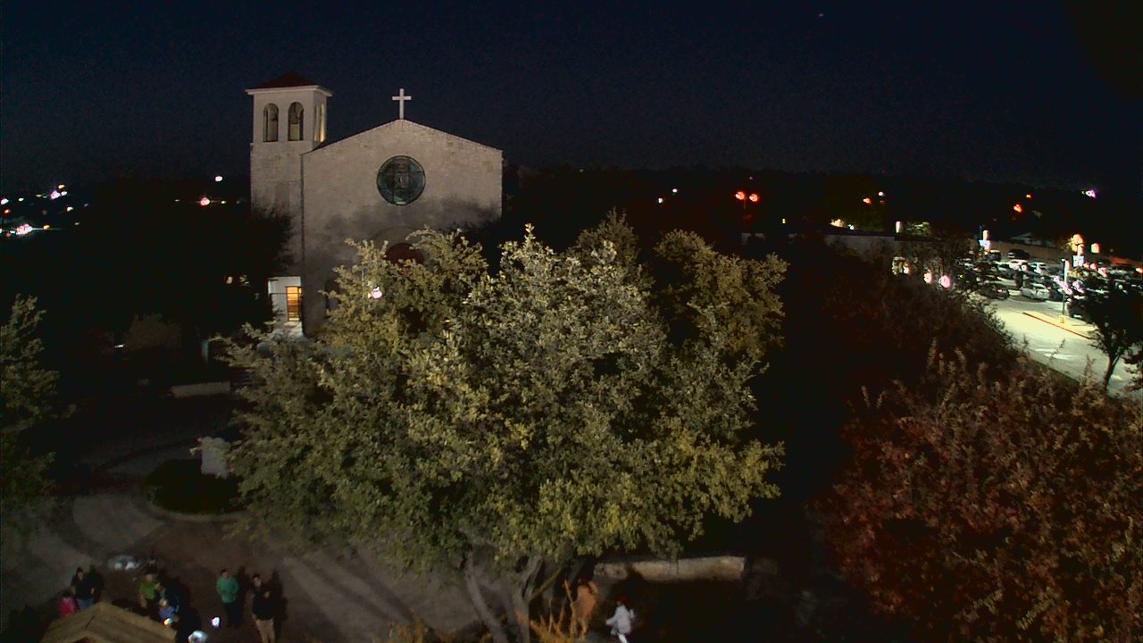 Thumbnail for current weather camera view from Mary Immaculate School in Farmers Branch, Texas