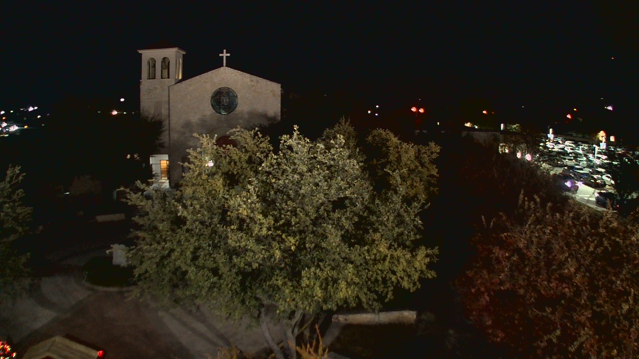 Thumbnail for current weather camera view from Mary Immaculate School in Farmers Branch, Texas