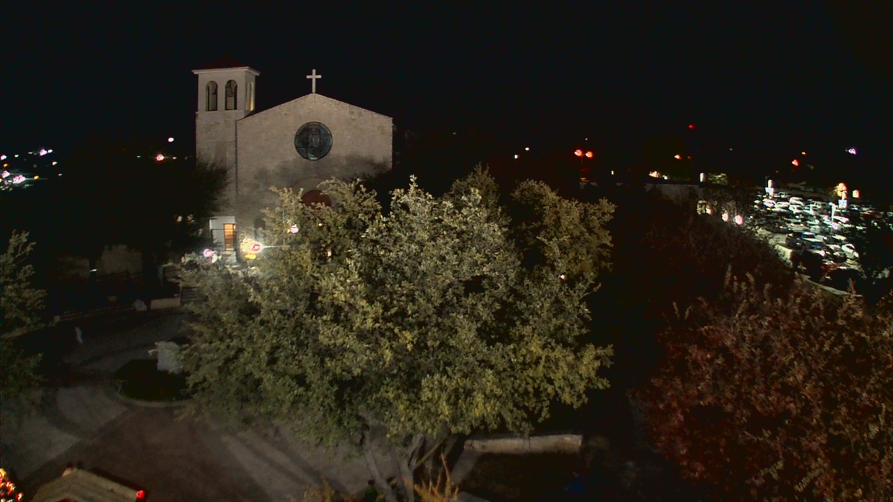 Thumbnail for current weather camera view from Mary Immaculate School in Farmers Branch, Texas