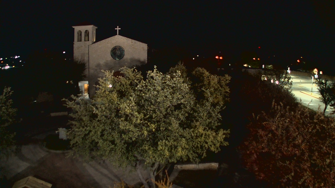 Thumbnail for current weather camera view from Mary Immaculate School in Farmers Branch, Texas