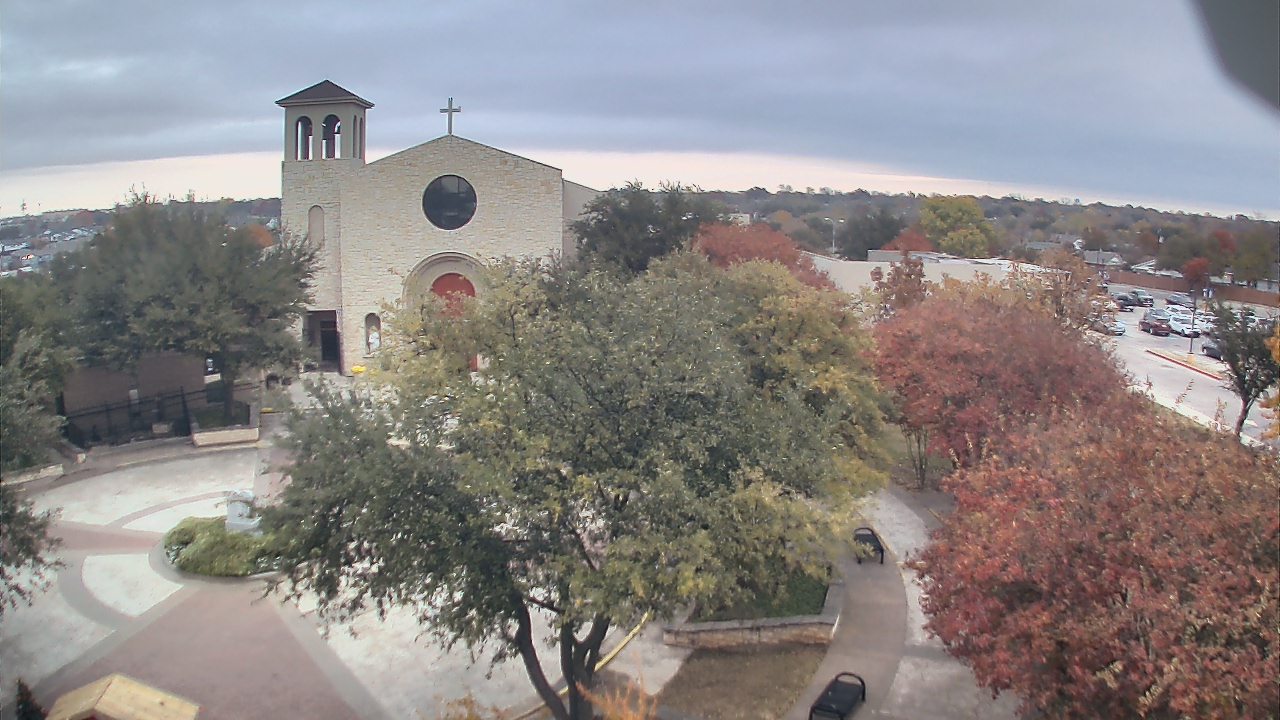 Thumbnail for current weather camera view from Mary Immaculate School in Farmers Branch, Texas