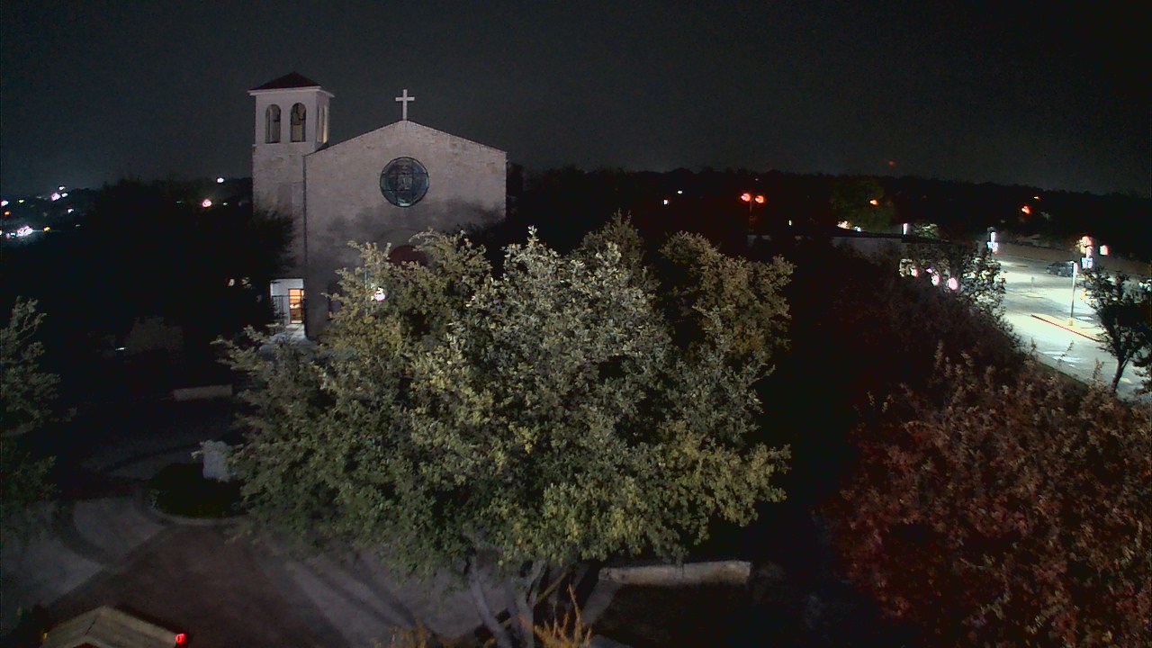 Thumbnail for current weather camera view from Mary Immaculate School in Farmers Branch, Texas