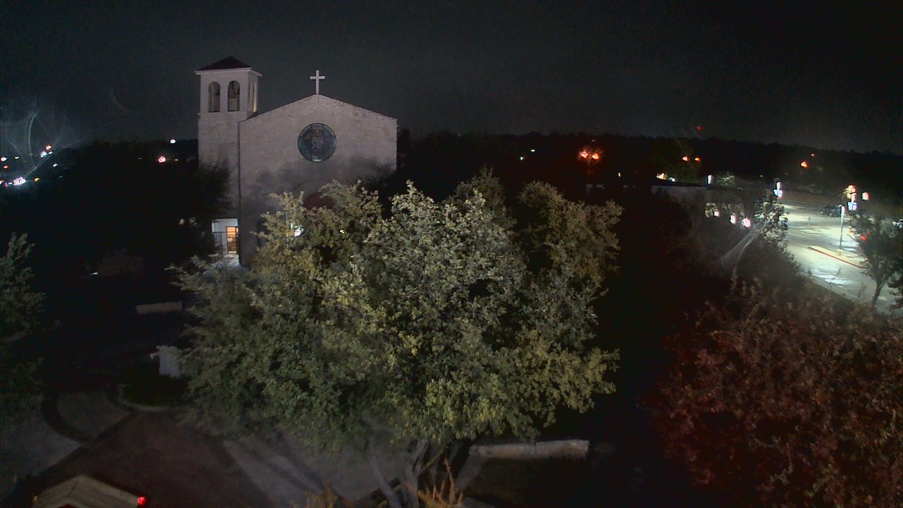 Thumbnail for current weather camera view from Mary Immaculate School in Farmers Branch, Texas