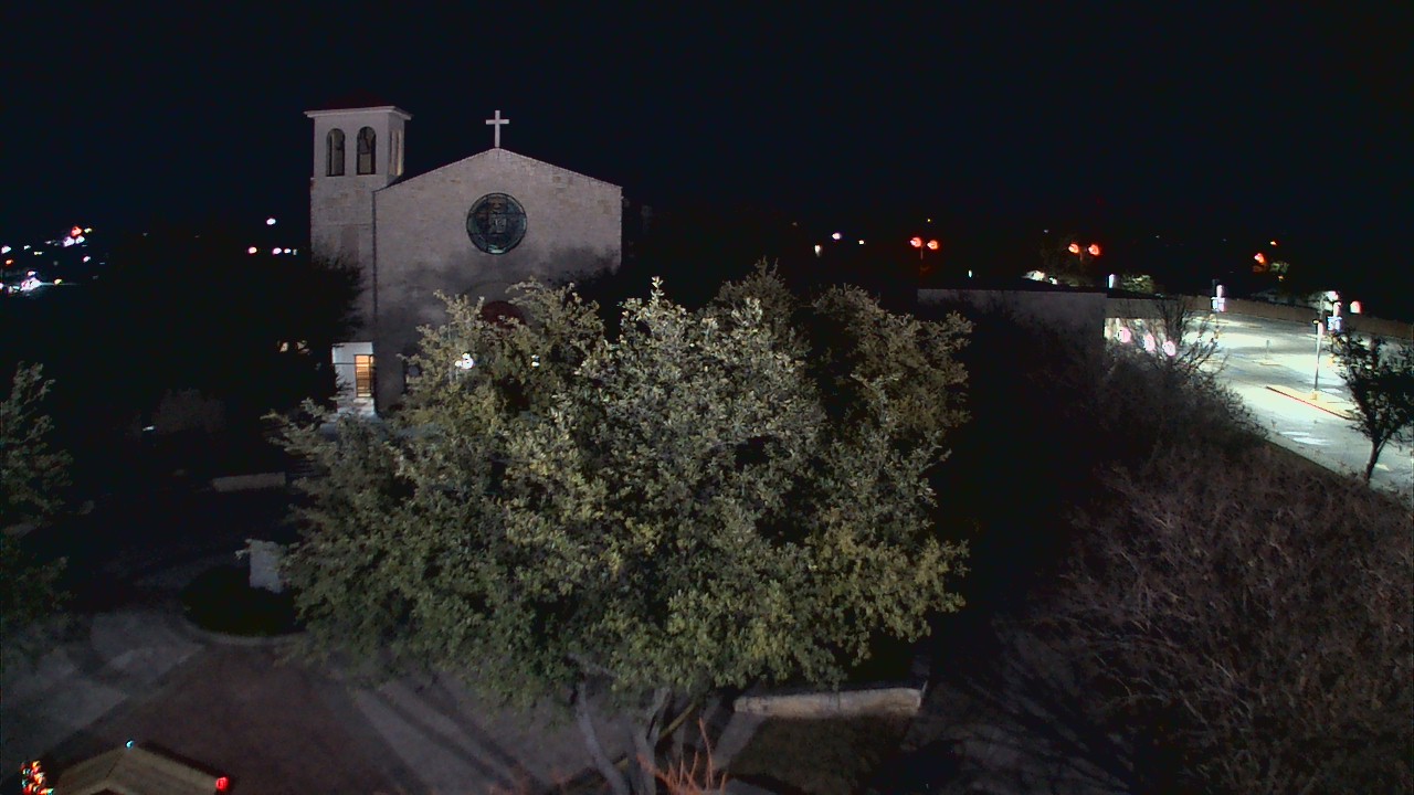 Thumbnail for current weather camera view from Mary Immaculate School in Farmers Branch, Texas
