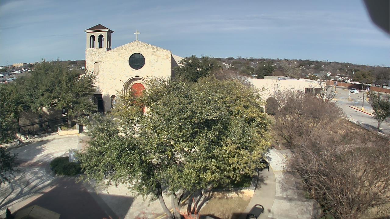 Thumbnail for current weather camera view from Mary Immaculate School in Farmers Branch, Texas