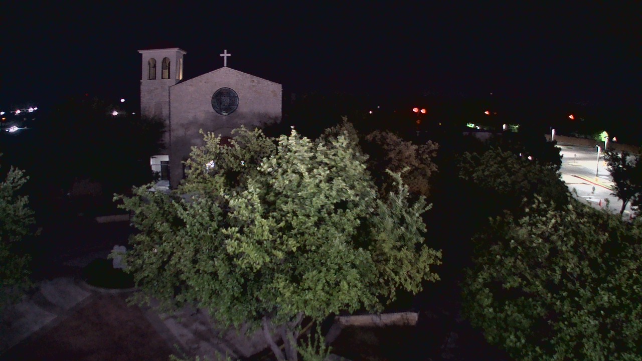 Thumbnail for current weather camera view from Mary Immaculate School in Farmers Branch, Texas