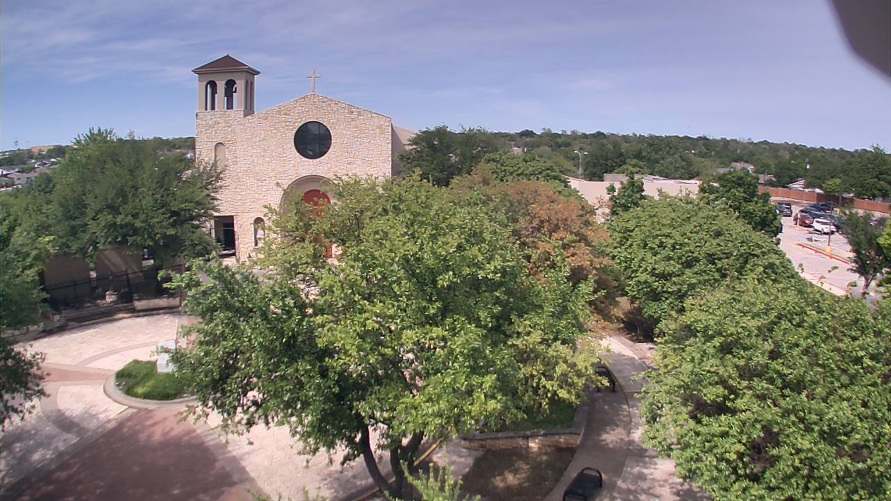 Thumbnail for current weather camera view from Mary Immaculate School in Farmers Branch, Texas