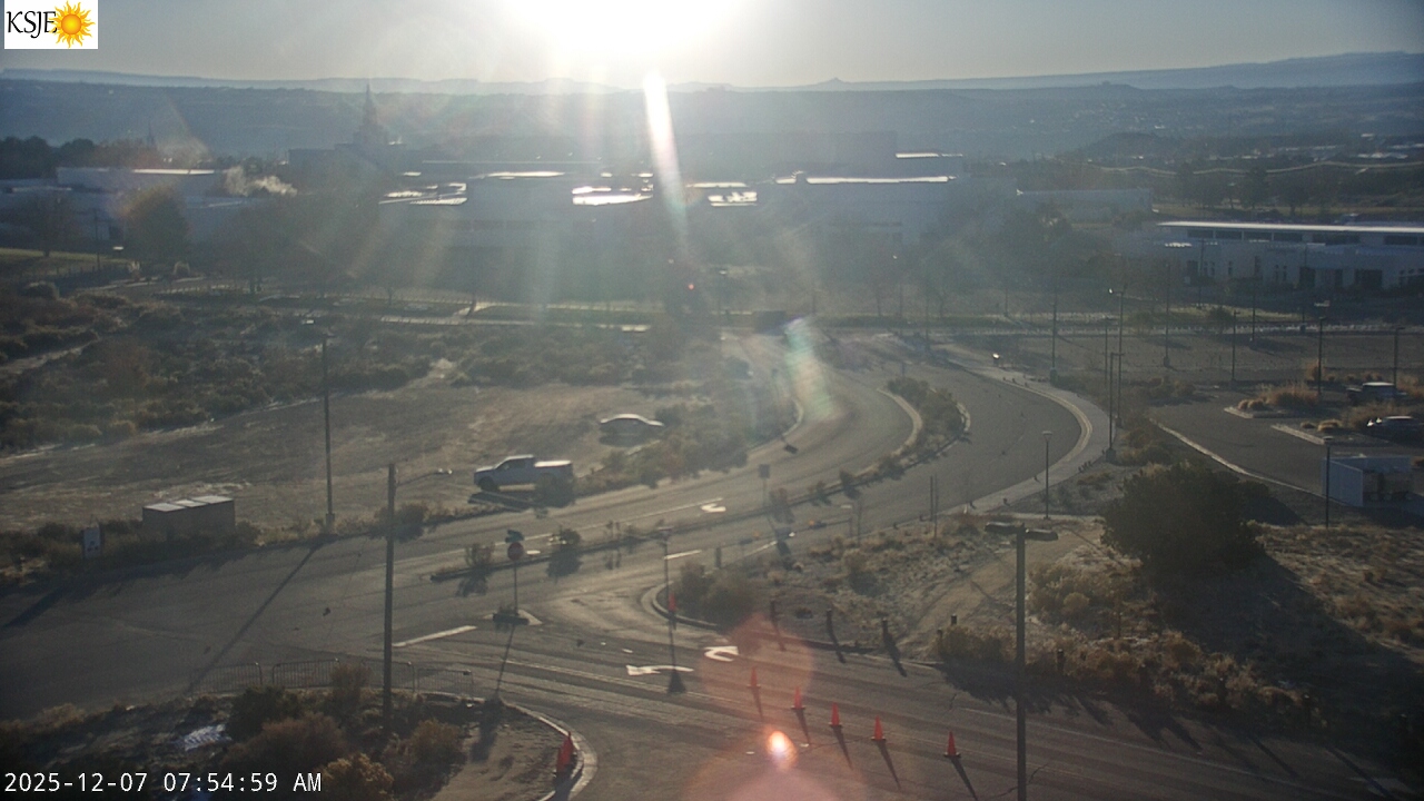 Thumbnail for current weather camera view from KSJE-San Juan College in Farmington, New Mexico