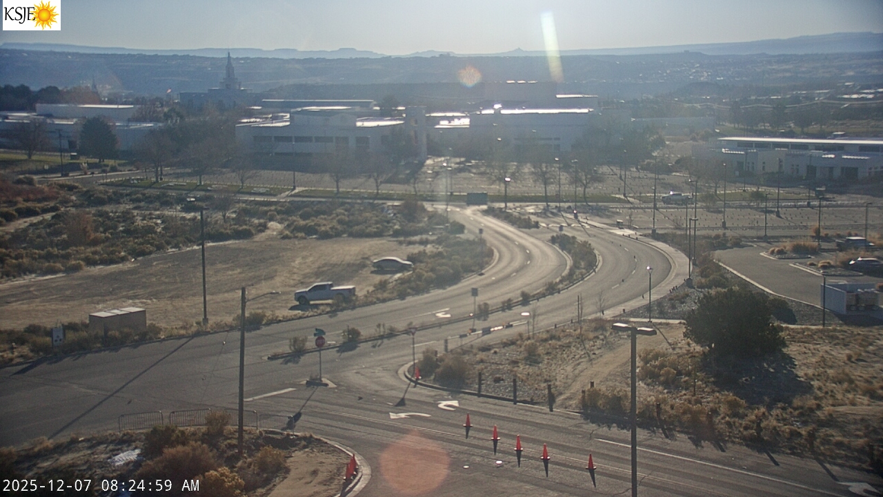 Thumbnail for current weather camera view from KSJE-San Juan College in Farmington, New Mexico