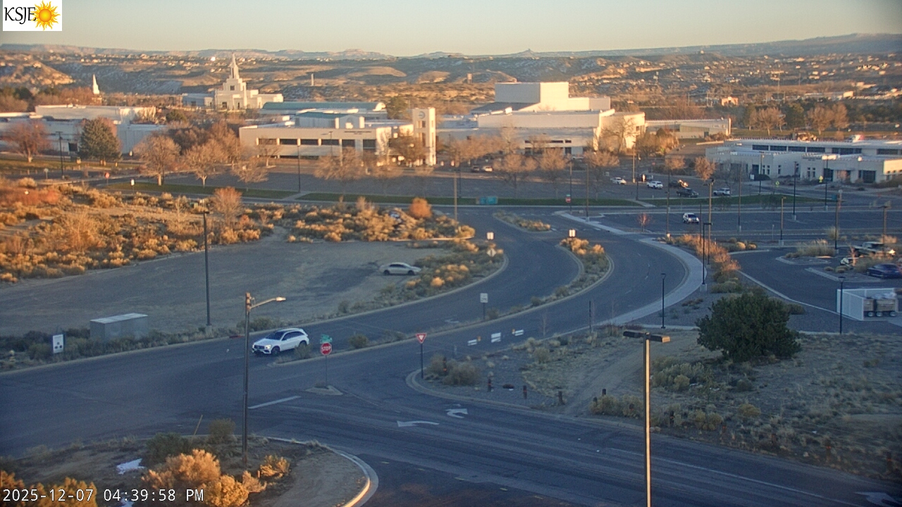 Thumbnail for current weather camera view from KSJE-San Juan College in Farmington, New Mexico