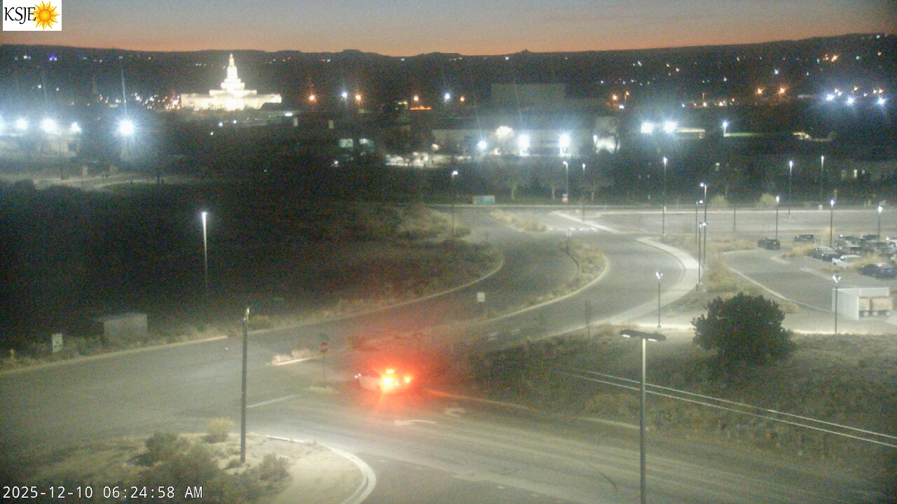 Thumbnail for current weather camera view from KSJE-San Juan College in Farmington, New Mexico