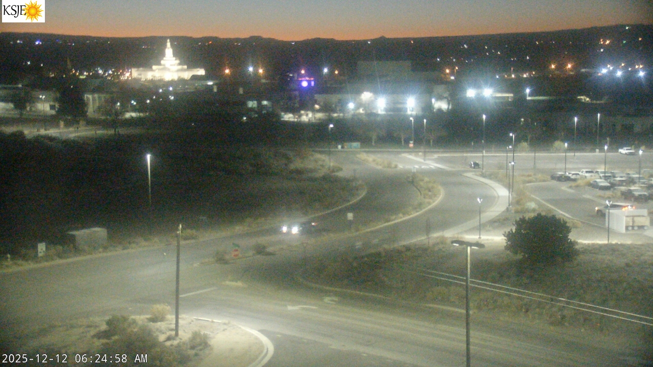 Thumbnail for current weather camera view from KSJE-San Juan College in Farmington, New Mexico
