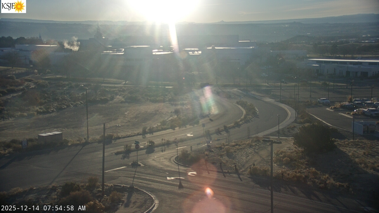 Thumbnail for current weather camera view from KSJE-San Juan College in Farmington, New Mexico
