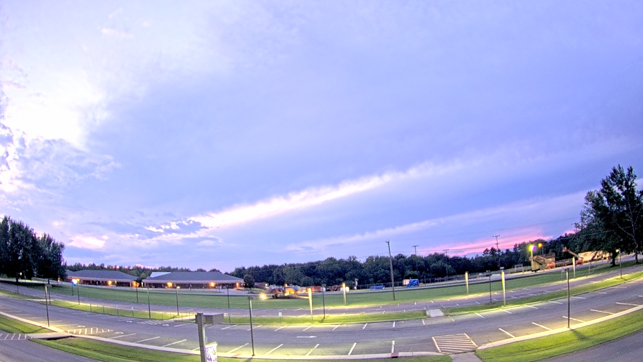 Thumbnail for current weather camera view from Prince Edward MS in Farmville, Virginia