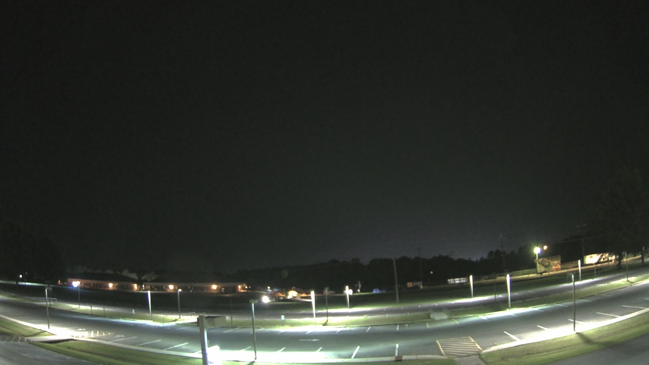 Thumbnail for current weather camera view from Prince Edward MS in Farmville, Virginia