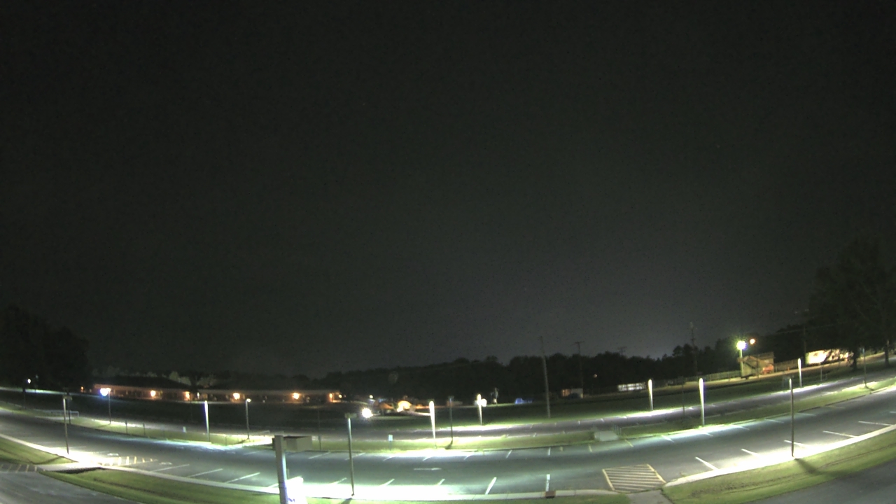 Thumbnail for current weather camera view from Prince Edward MS in Farmville, Virginia