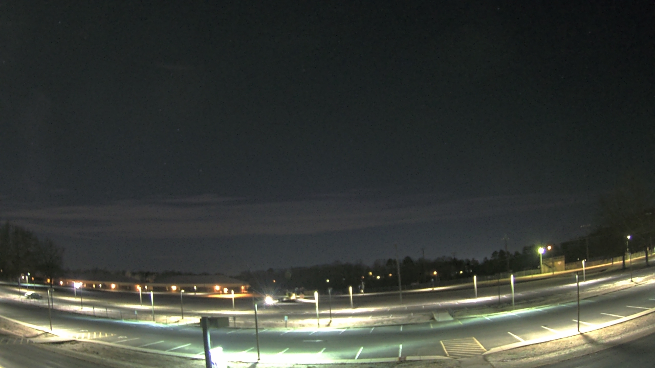 Thumbnail for current weather camera view from Prince Edward MS in Farmville, Virginia