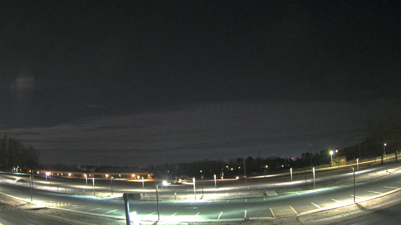 Thumbnail for current weather camera view from Prince Edward MS in Farmville, Virginia