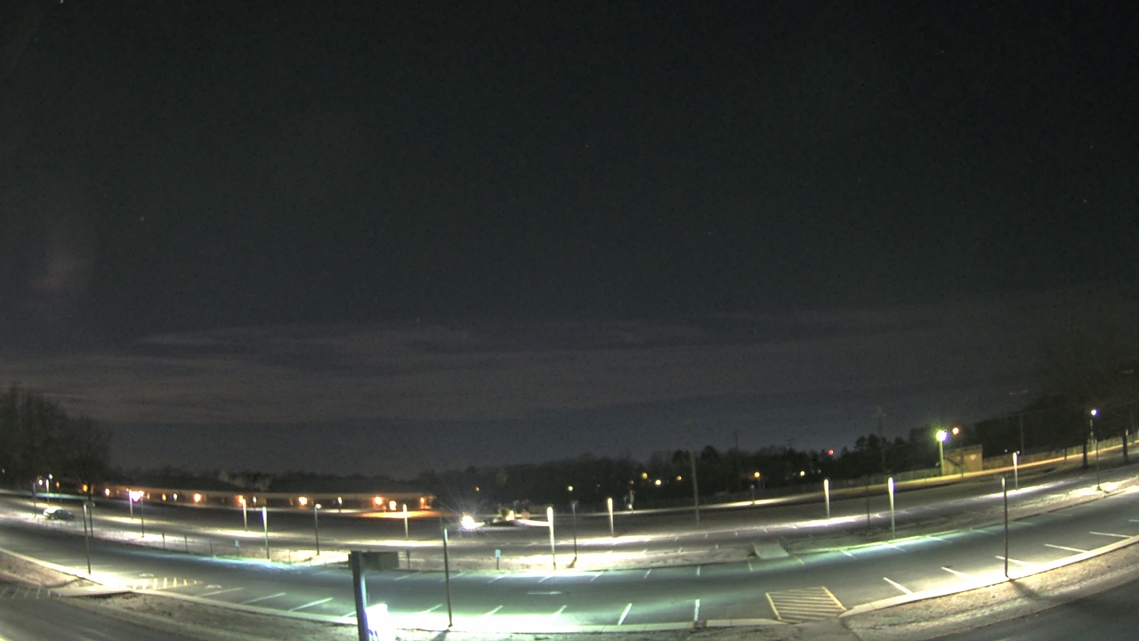 Thumbnail for current weather camera view from Prince Edward MS in Farmville, Virginia