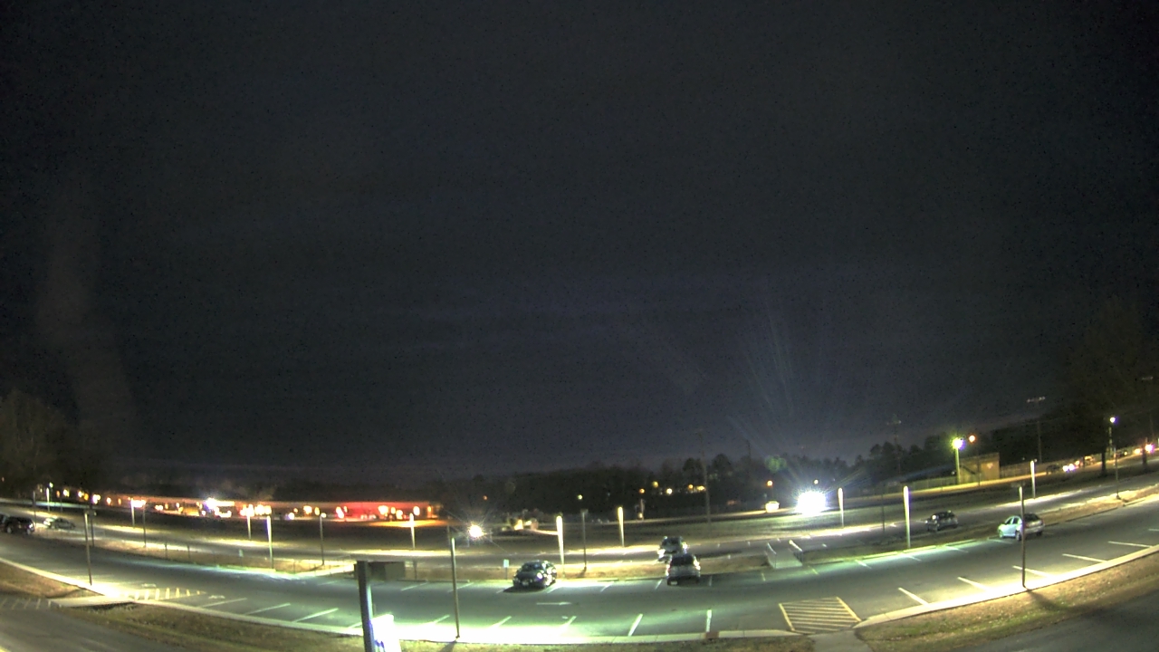 Thumbnail for current weather camera view from Prince Edward MS in Farmville, Virginia